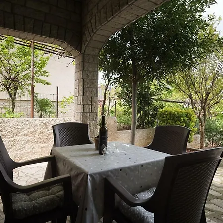 Appartamento Esther Pola