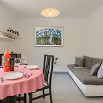 Esther Apartment Pula