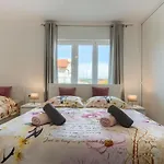 Esther Apartment