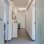 Esther Apartment